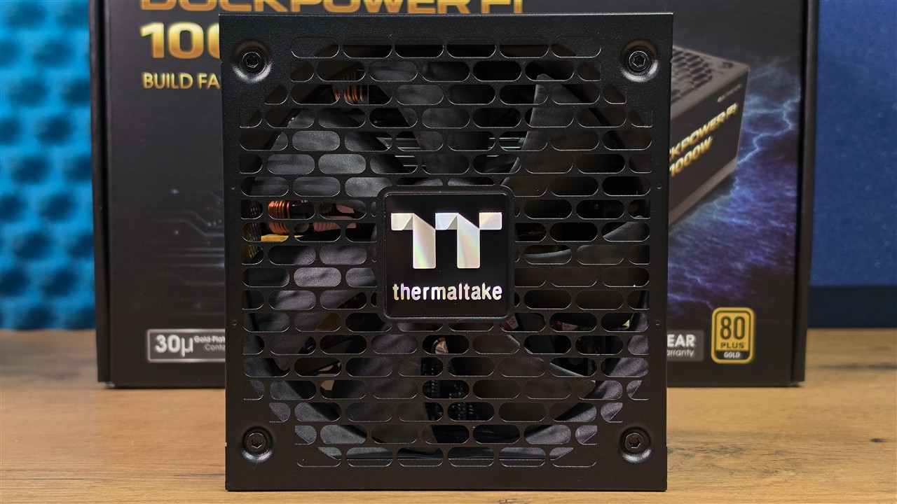 Thermaltake Dockpower FI 1000 W - budowa i wentylator