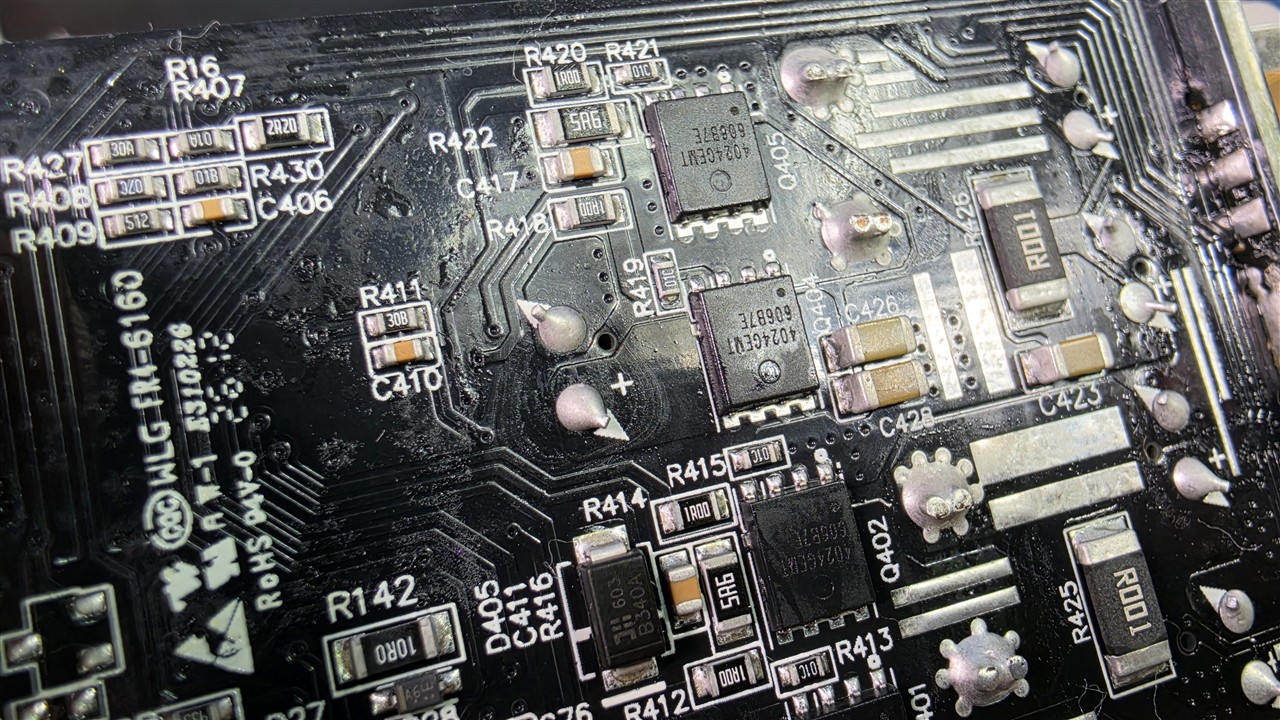 ASUS TUF Gaming 1200P - analiza elektroniki, komponentów, tranzystorów GaN i kondensatorów