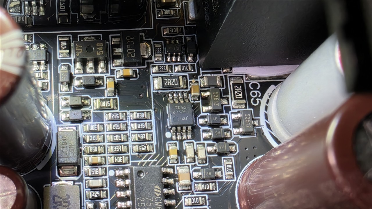 ASUS TUF Gaming 1200P - analiza elektroniki, komponentów, tranzystorów GaN i kondensatorów