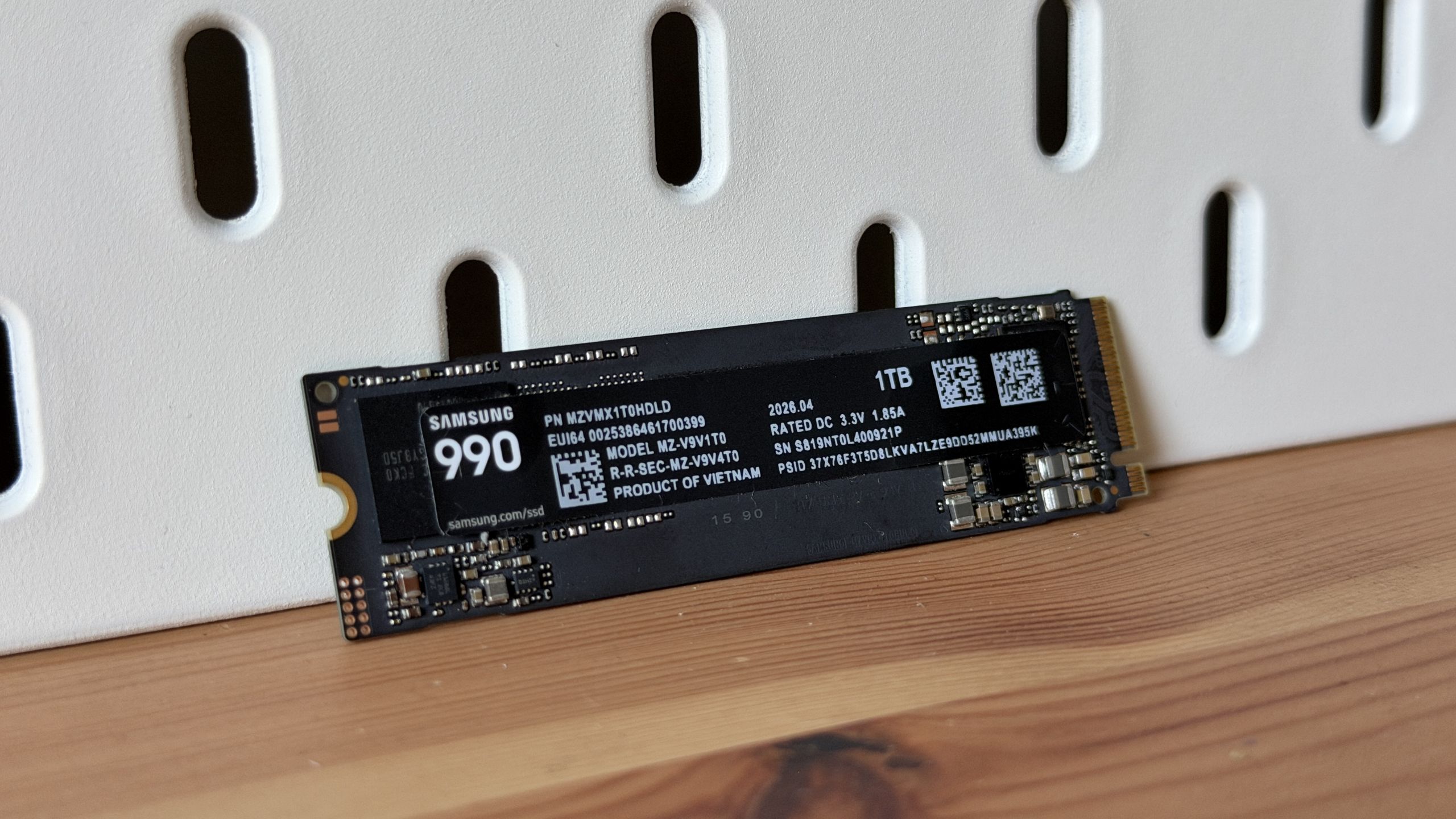 Samsung 990