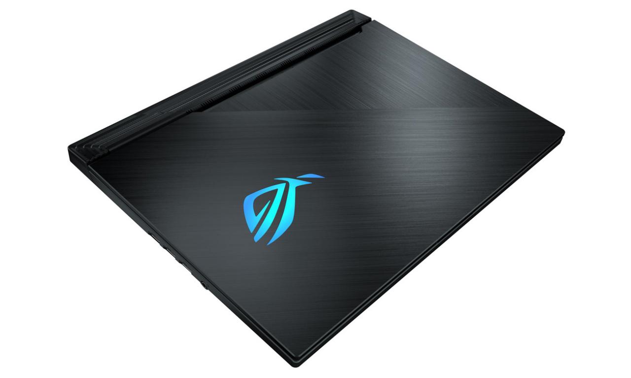Asus ROG Strix HERO III - test laptopa z RTX 2070 i panelem IPS 240 Hz
