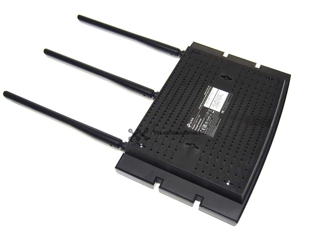 Test TP-Link Archer A9. Czy warto postawić na router ze średniej półki?