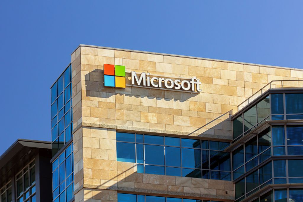 Nie można w Rosji, to może w Chinach? Microsoft rozwija swój biznes w Państwie Środka