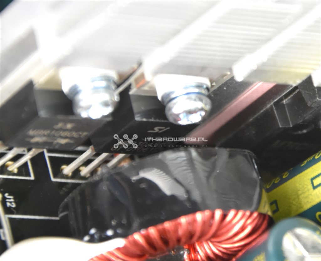 Seasonic A12-700 - test, PSU review 