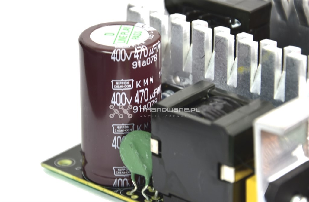 ADATA XPG Pylon 750 W - test, recenzja, review 