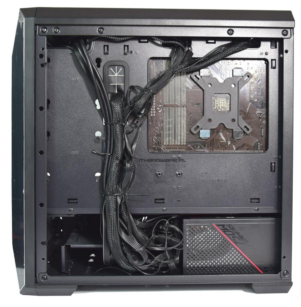 Test obudowy Genesis Irid 513