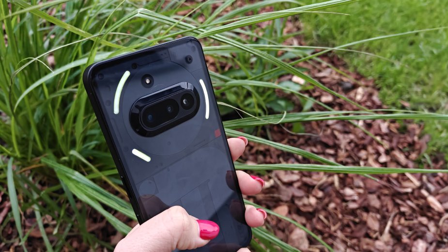 Test Nothing Phone (3a). Ten smartfon ma (prawie) wszystko, by odnieść sukces