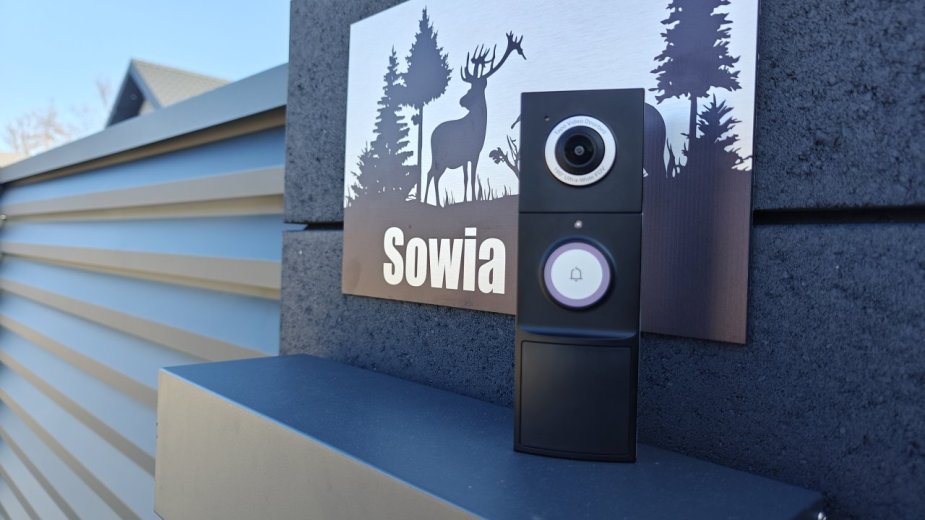 Test wideodzwonka TP-Link Tapo D235. Inteligentny dom nie musi być drogi